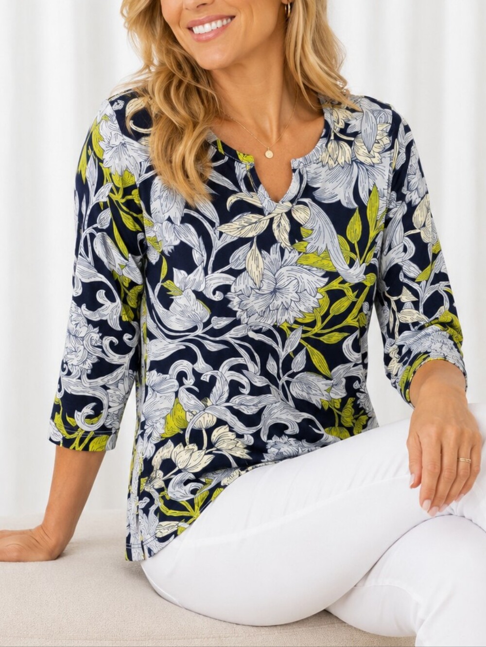 Christopher & Banks Floral Top Size Small Navy White Yellow 3/4 Sleeve Blouse